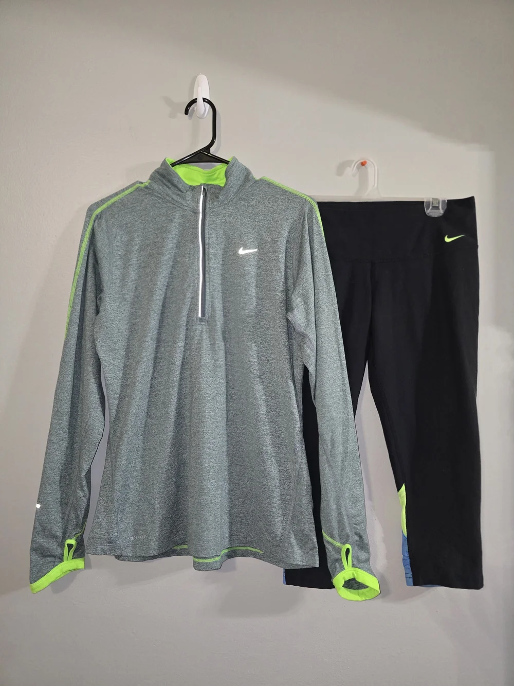 Nike Heather Green Half-Zip Top with Black Leggings Set